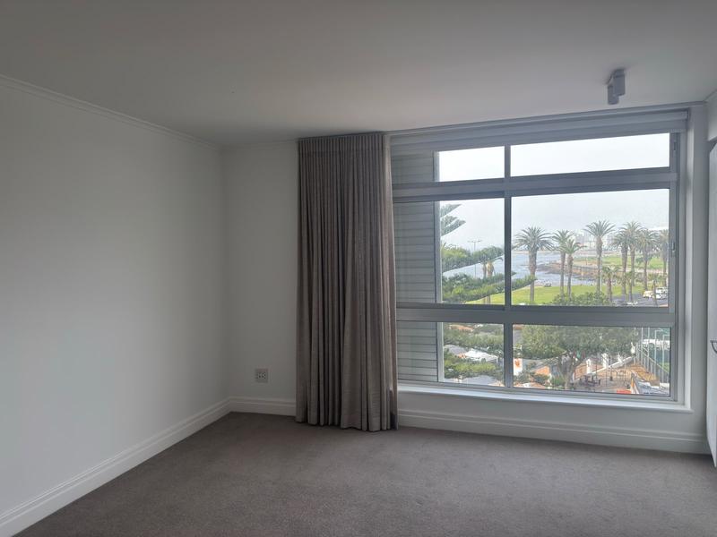 To Let 3 Bedroom Property for Rent in Sea Point Western Cape